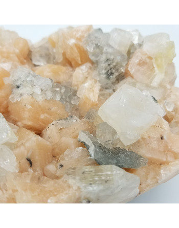 cristaux-stilbite-apophyllite-naturels-inde-Atelier-2F