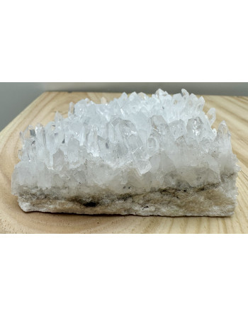 CRISTAL DE ROCHE SICHUAN ATELIER 2F UNILLIANCE MINERAUX