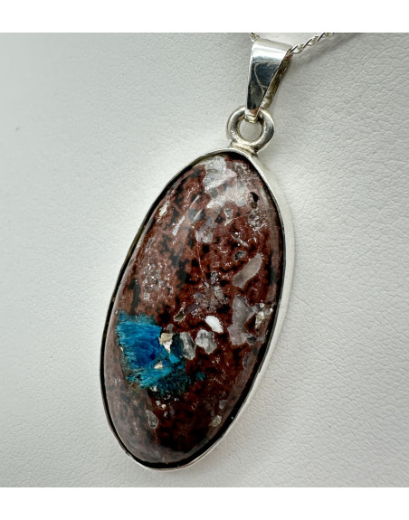 Cavansite naturelle bleue – pierre rare montée sur argent