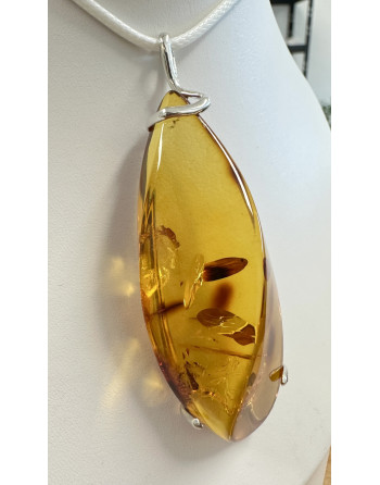 PENDENTIF AMBRE BALTIQUE ARTISANAL ATELIER 2F UNILLIANCE MINERAUX