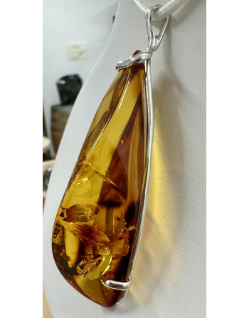 PENDENTIF AMBRE BALTIQUE ARTISANAL ATELIER 2F UNILLIANCE MINERAUX