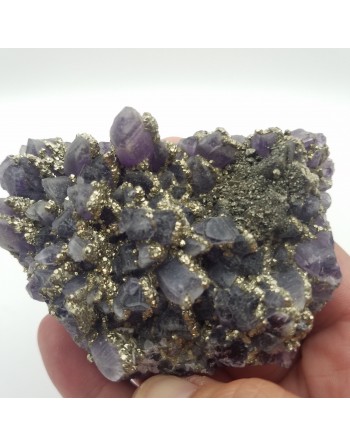 AMETHYSTE PYRITE UNILLIANCE